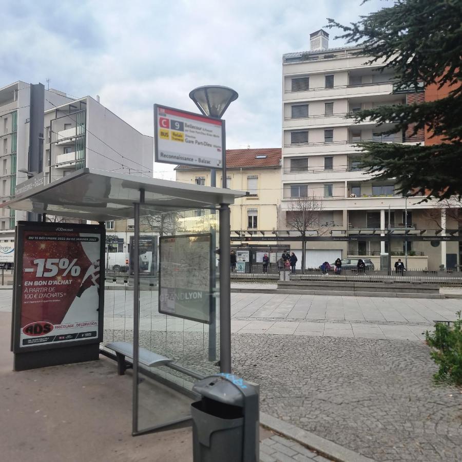 Apartment Lyon Montchat Refait A Neuf Climatise Et Parking Prive *
